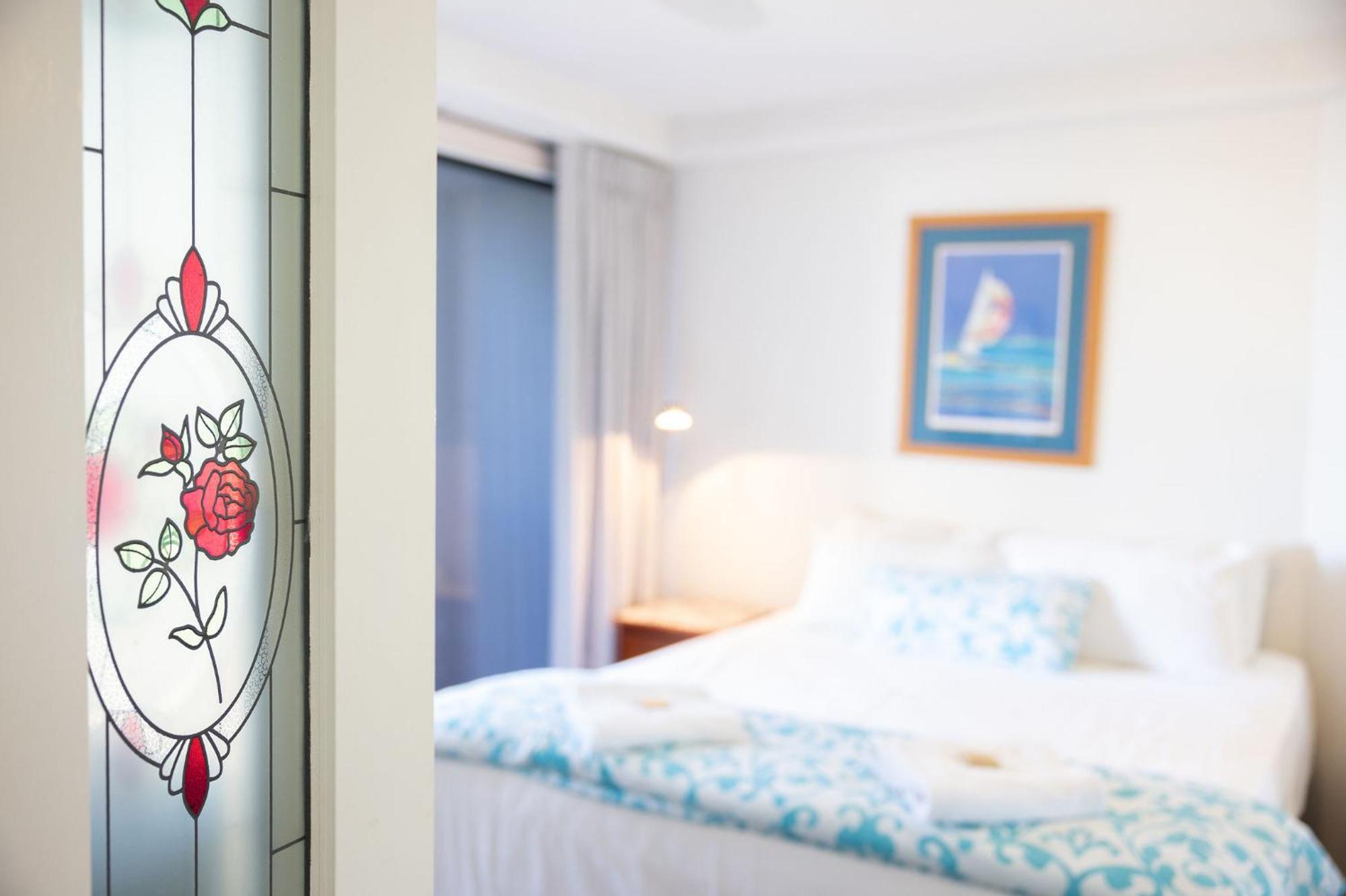 Excellsior Apartments Mooloolaba Room photo